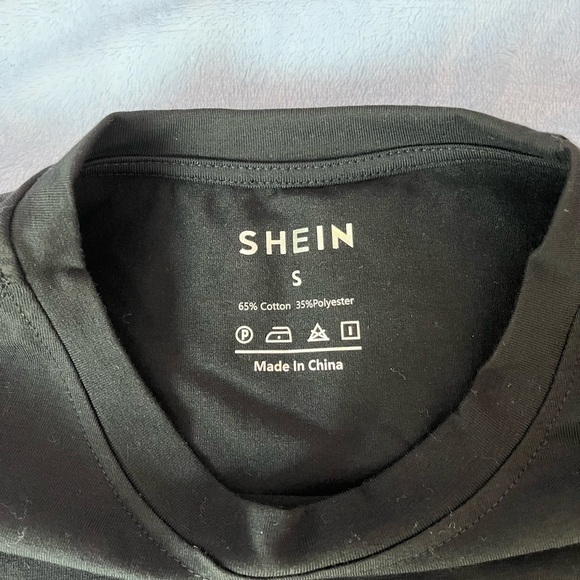 SHEIN small, black plain tee with cassette tape picture - Picture 2 of 3